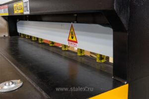 Фото 8 - Гильотина электромеханическая STALEX SBJB 2×1300.