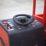 Фото 18 - Самоходный Ножничный Подъемник QZ-030-130 WD OXLIFT 300 кг 13 м.