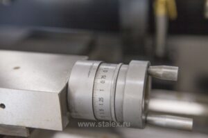 Фото 48 - Станок токарно-винторезный STALEX C0632D/1000.