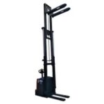 Фото 17 - Самоходный Штабелер AX-4316 OXLIFT 4.3 м 1600 кг.