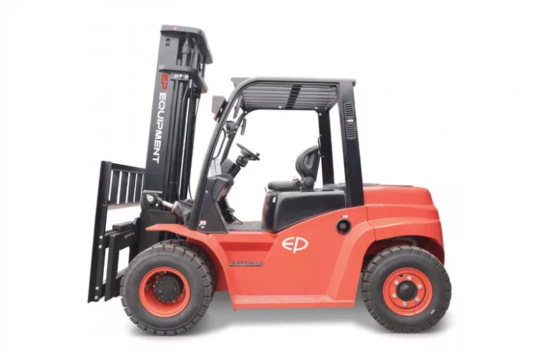 Фото 1 - Погрузчик вилочный дизельный EP Equipment CPCD70T8 OPTIMAL SERIES (Mitsubishi, 3F430, PT, SS + POS, кабина с отопителем).