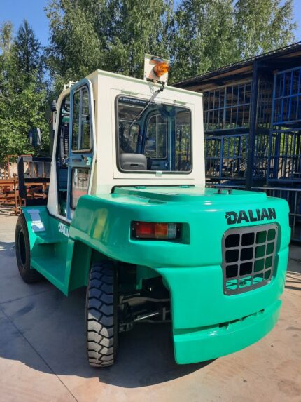 Фото 56 - Вилочный погрузчик Dalian CPCD70FD.